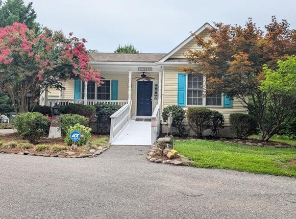 2905 Wakefield Street, Colonial Beach, VA 22443