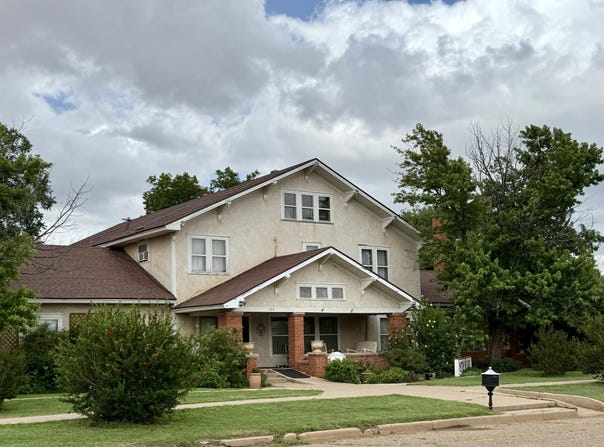 306 W ASPEN, Crosbyton, TX 79322
