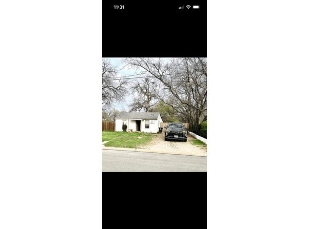 605 S Bradshaw Street, Denton, TX 76205