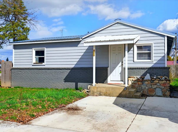 403 Olive Ave, Sandpoint, ID 83864