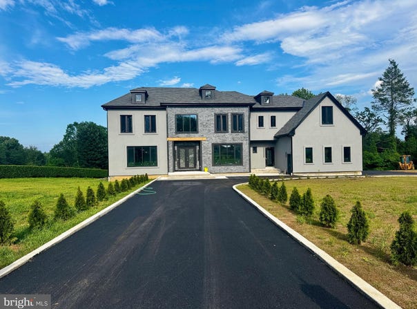 1047 WELSH ROAD, HUNTINGDON VALLEY, PA 19006