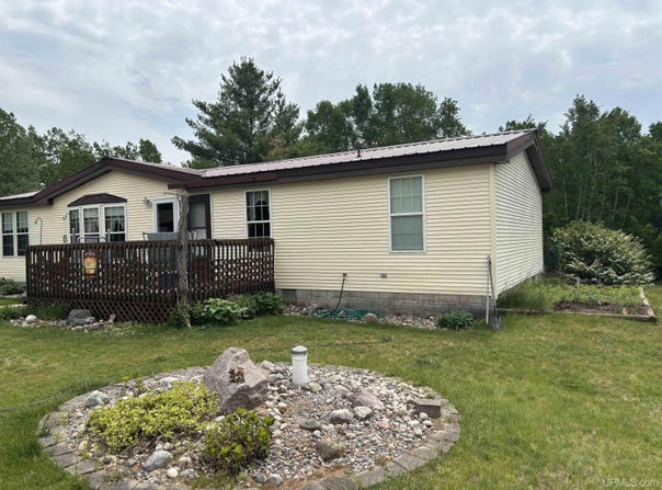 12799 County Road 408, Newberry, MI 49868