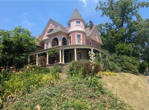 204 Broadway Avenue, Youngstown, OH 44504