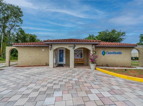 10508 GIBSONTON DR, RIVERVIEW, FL 33578