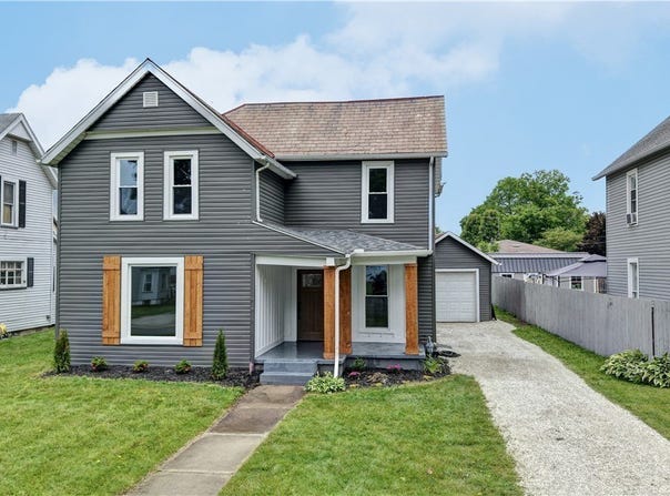 205 W Slingluff Avenue, Dover, OH 44622