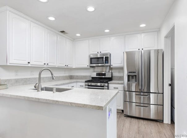 8446 Summerdale Rd, San Diego, CA 92126