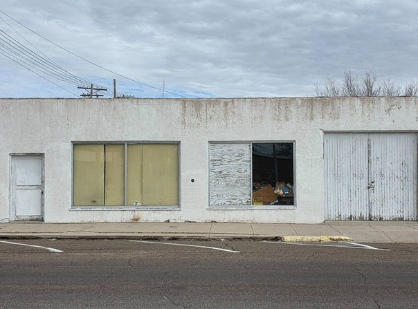 208 Pine St., Julesburg, CO 80737