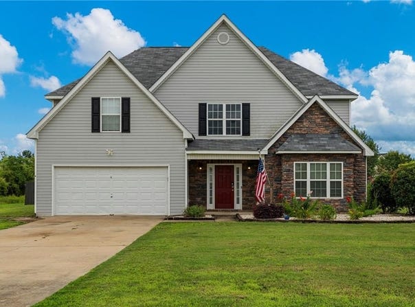 10 Apache Trail, Fort Mitchell, AL 36856
