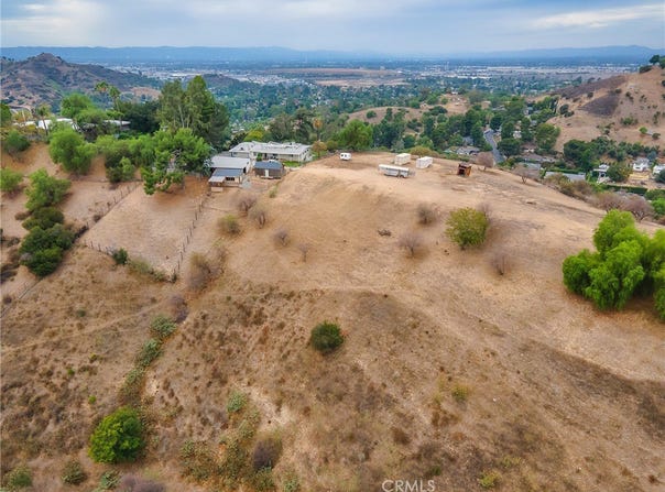10170 Maude Avenue, Shadow Hills, CA 91040