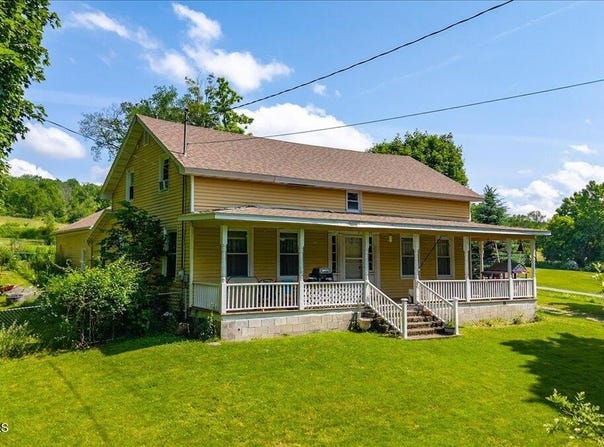 531 McChesney Ave Extension, Brunswick, NY 12180