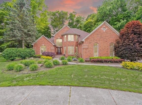 50565 Otter Creek Drive, Shelby Twp, MI 48317