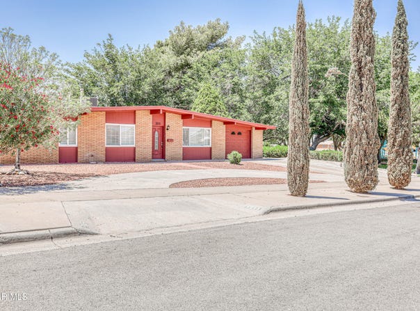 3223 Suffolk Road, El Paso, TX 79925