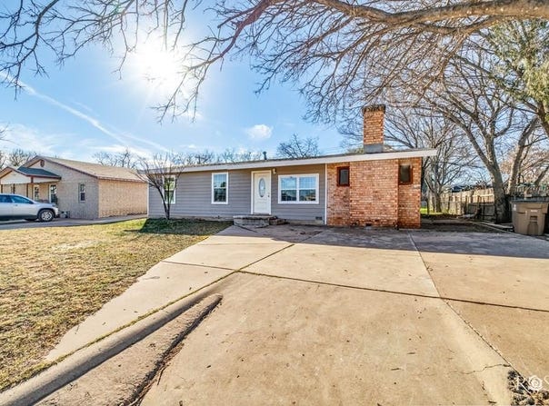 1611 Mission Ave, San Angelo, TX 76905