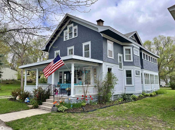 527 Walnut Street, Webster City, IA 50595