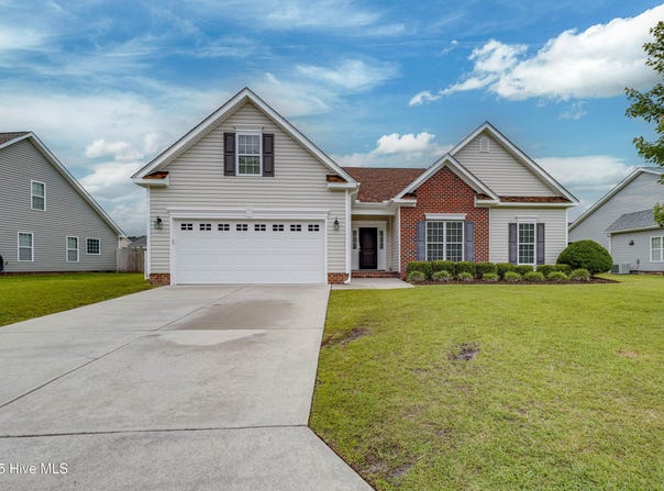 304 Palisades Way, New Bern, NC 28560