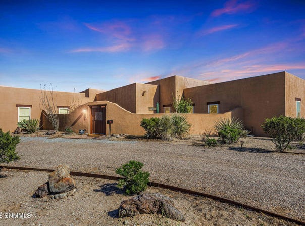 3250 Majestic Ridge, Las Cruces, NM 88011