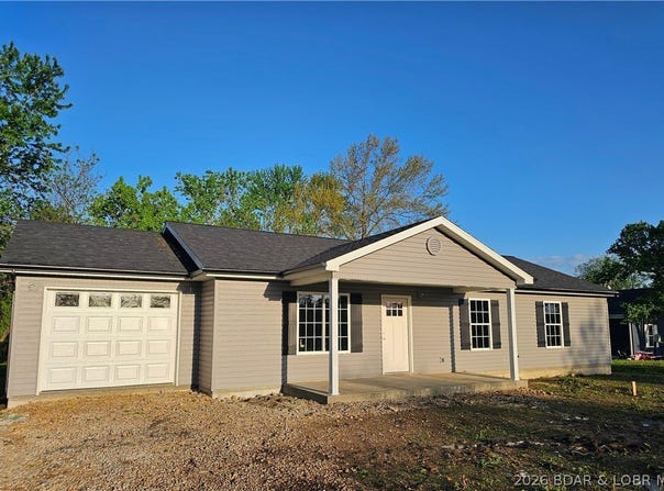 612 E 8th Street, Eldon, MO 65026