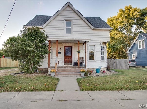 315 E Prairie Street, Jerseyville, IL 62052