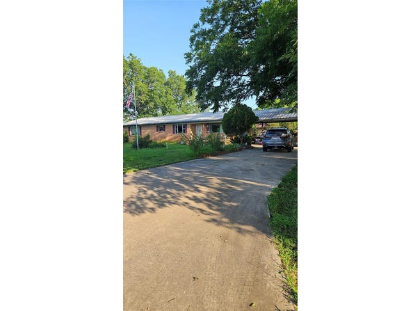 3222 County Road 2403 RD, Winnsboro, TX 75494