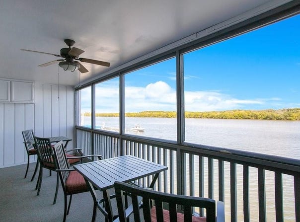 821 BAHIA DEL SOL DRIVE, RUSKIN, FL 33570