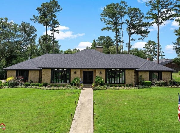 1103 Larkwood Trail, Henderson, TX 75654