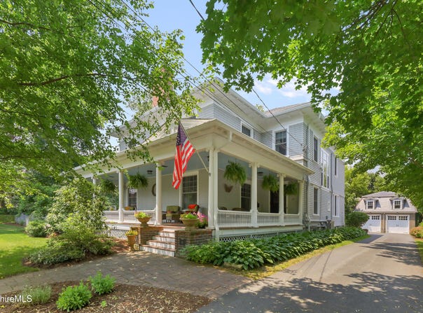 40 Commonwealth Ave, Pittsfield, MA 01201