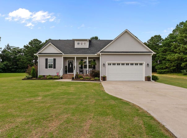 79 Morrison Drive, Dunn, NC 28334