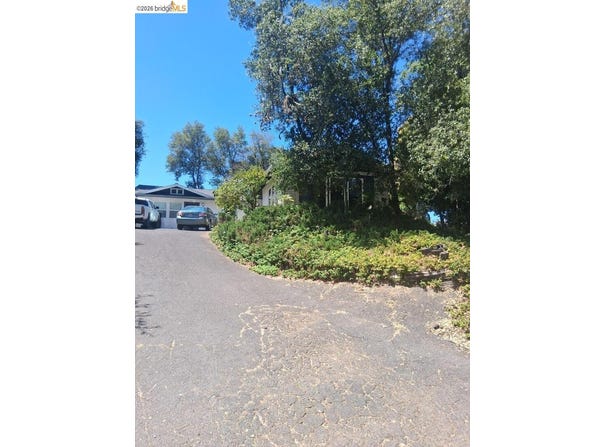 153 Summit AVE, Sonora, CA 95370