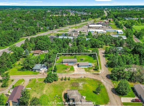605 Central Avenue SW, Cambridge, MN 55008