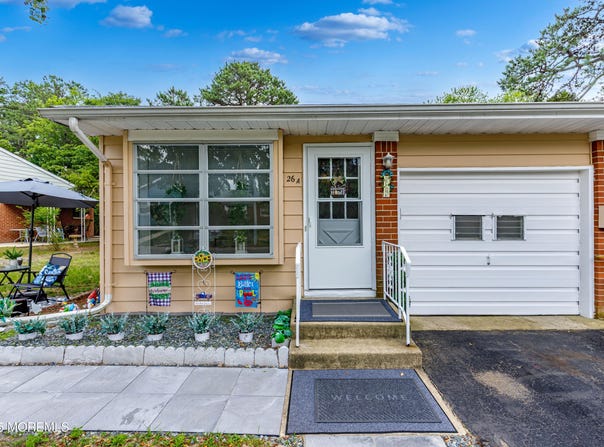 26a Salem Drive, Whiting, NJ 08759