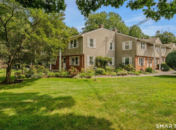 78 Corey Lane, East Lyme, CT 06357