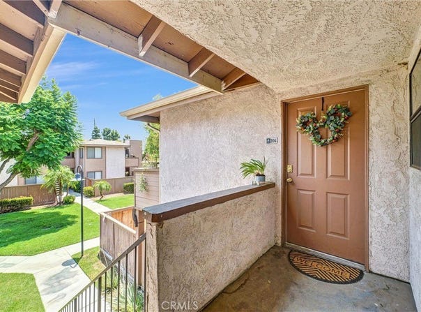 1315 Massachusetts Avenue, Riverside, CA 92507