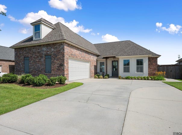 36436 Belle Savanne Ave, Geismar, LA 70734