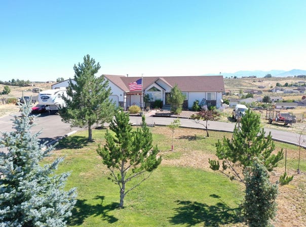 603 Palace Parkway, Spring Creek, NV 89815