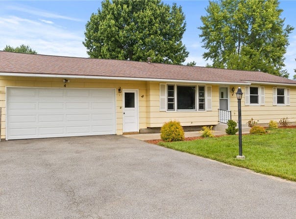 4 Stillmeadow Drive, Chili, NY 14624