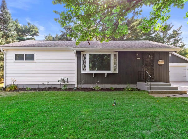 1911 45TH STREET SOUTH, Wisconsin Rapids, WI 54494