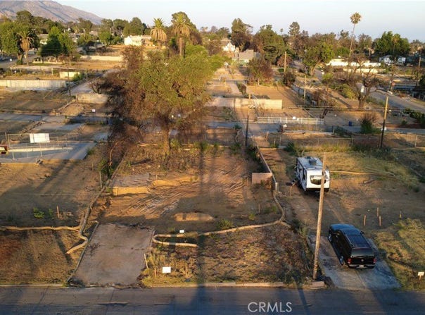 2896 Calanda Avenue, Altadena, CA 91001