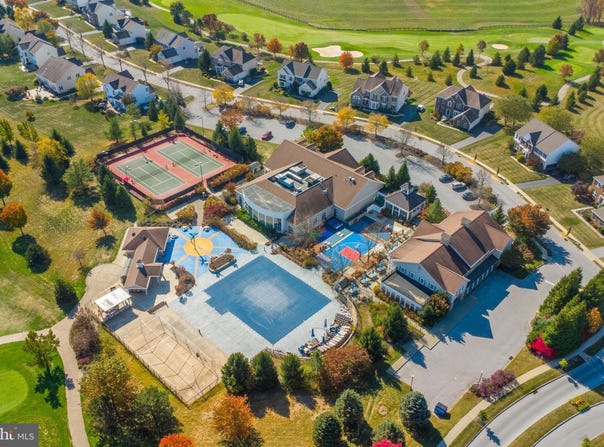 38 CLEMENT COURT, DOWNINGTOWN, PA 19335