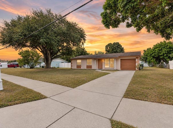 205 MILLER MAC Road, APOLLO BEACH, FL 33572