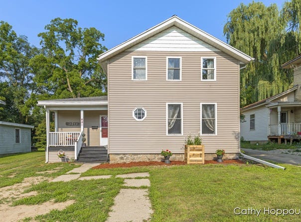 441 N State Street, Ionia, MI 48846