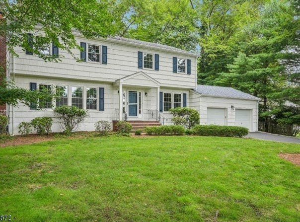 743 Birchwood Dr, Wyckoff Twp., NJ 07481-1069