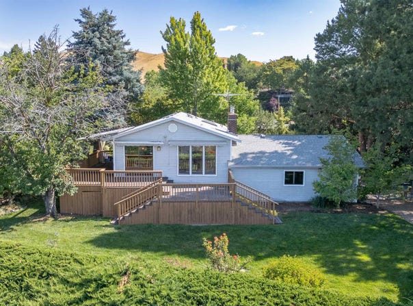 2771 N Lancaster Dr, Boise, ID 83702