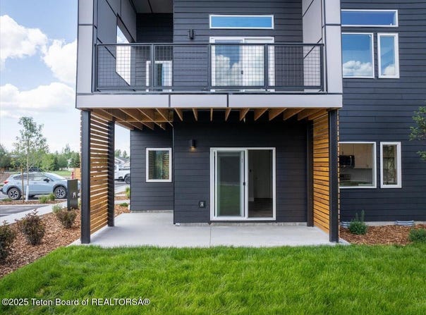 138 LARKSPUR Avenue, Victor, ID 83455