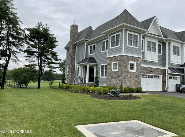 116 Eagle Way, Eatontown, NJ 07724