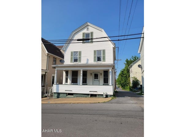 110 9th Street, Altoona, PA 16602