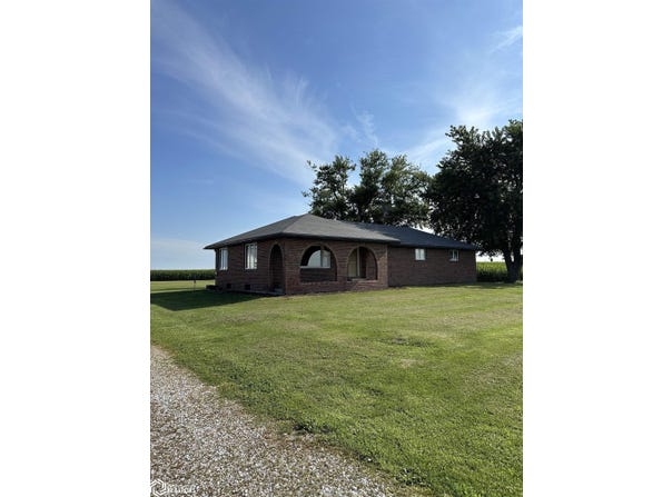 1170 E County Rd 2400, Niota, IL 62358