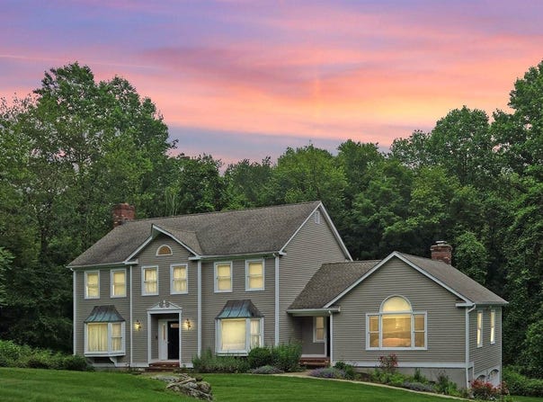 20 Topaz, Trumbull, CT 06611