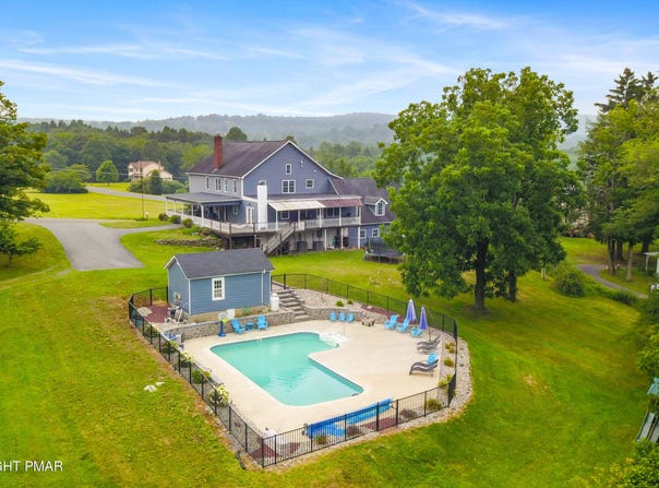 521 Greenview Drive, Saylorsburg, PA 18353