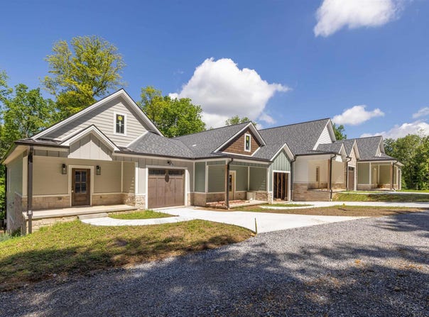 1146 Eagle Rest Drive, Grand Rivers, KY 42045