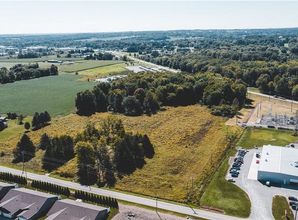 43429 County Line Road, Columbiana, OH 44408